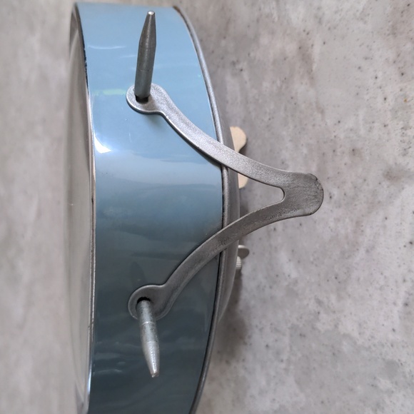 Vintage Fossil American Classic Wind-up Alarm Clock - Picture 6 of 10